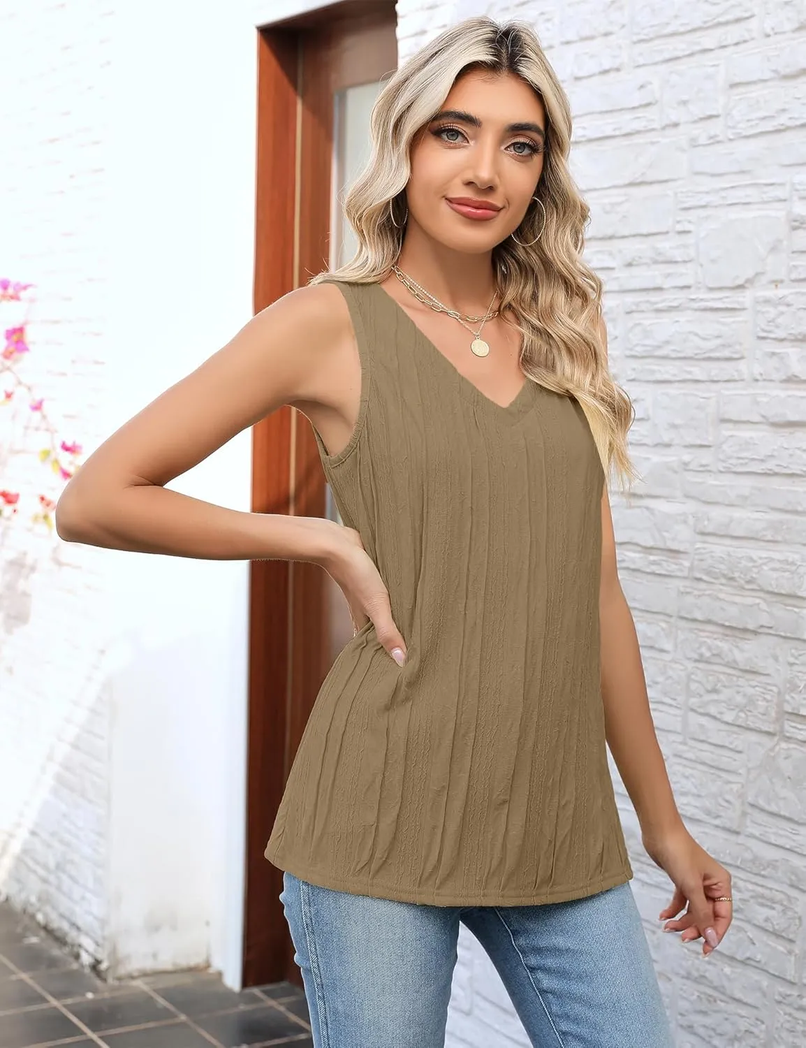 LUYAA Women's Summer V Neck Tank Tops Casual Textured Sleeveless Shirts Loose Basic Tanks