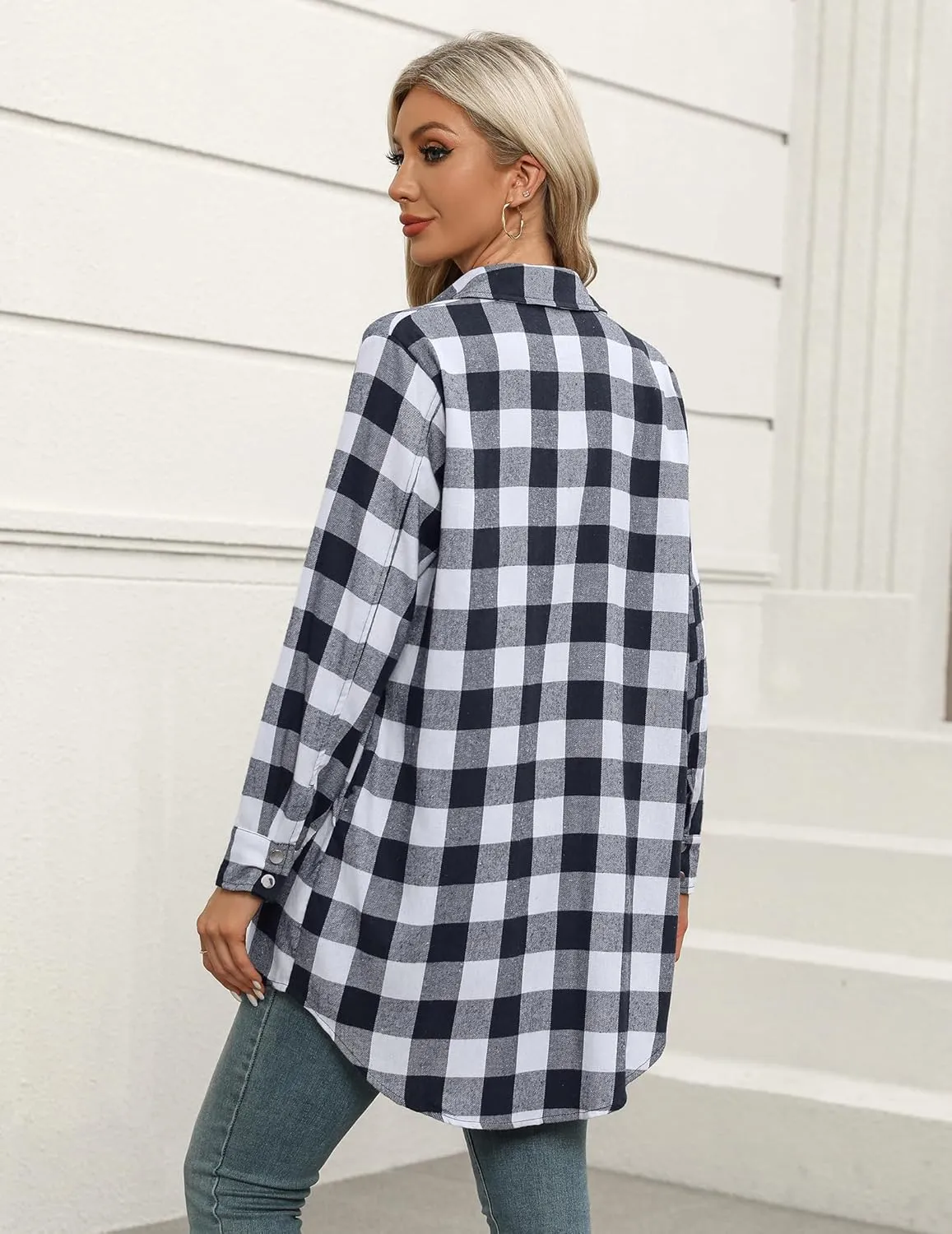 Zeagoo Flannel for Women 2025 Fall Fashion Long Sleeve Plaid Button Down Shirts Shacket Blouse Top with Pockets